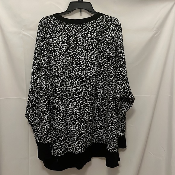 🔴 5 Items for $25 Sale! Cabana by Crown & Ivy Black Sweatshirt XXL - Picture 5 of 5